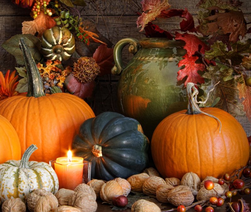 5 Outdoor Thanksgiving Decoration Ideas