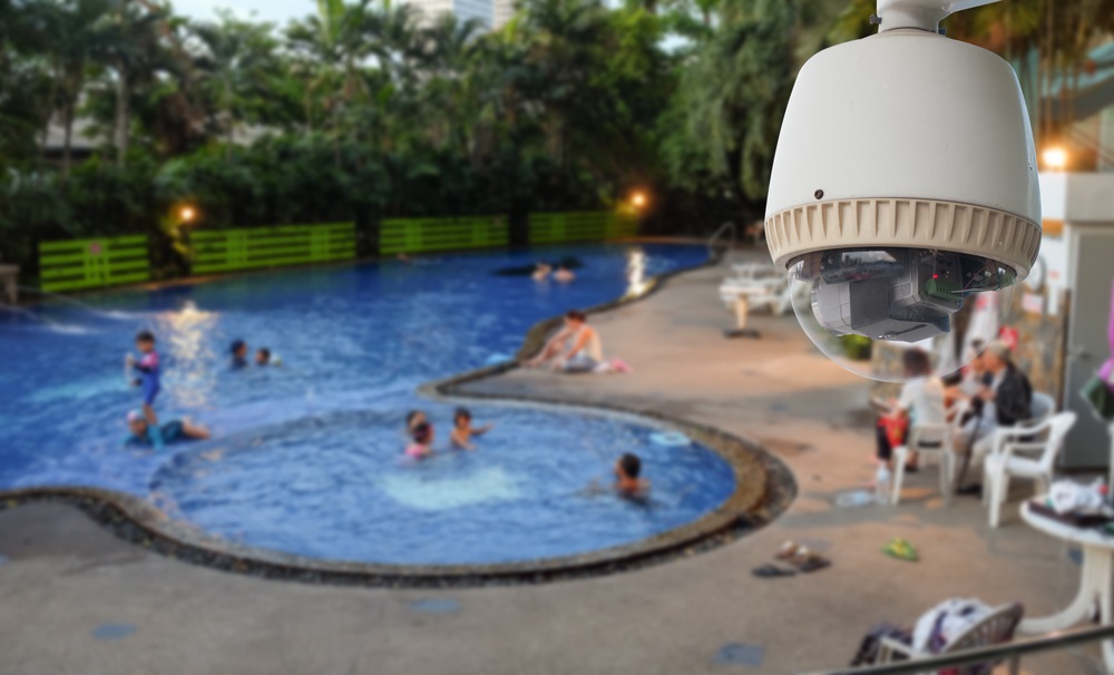 cctv pool side 