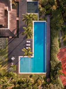 The Best Ways To Landscape Poolside