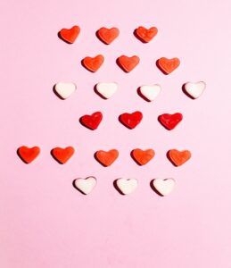 10 Family (& Covid-19) Friendly Valentine's Day Ways To Celebrate The Day